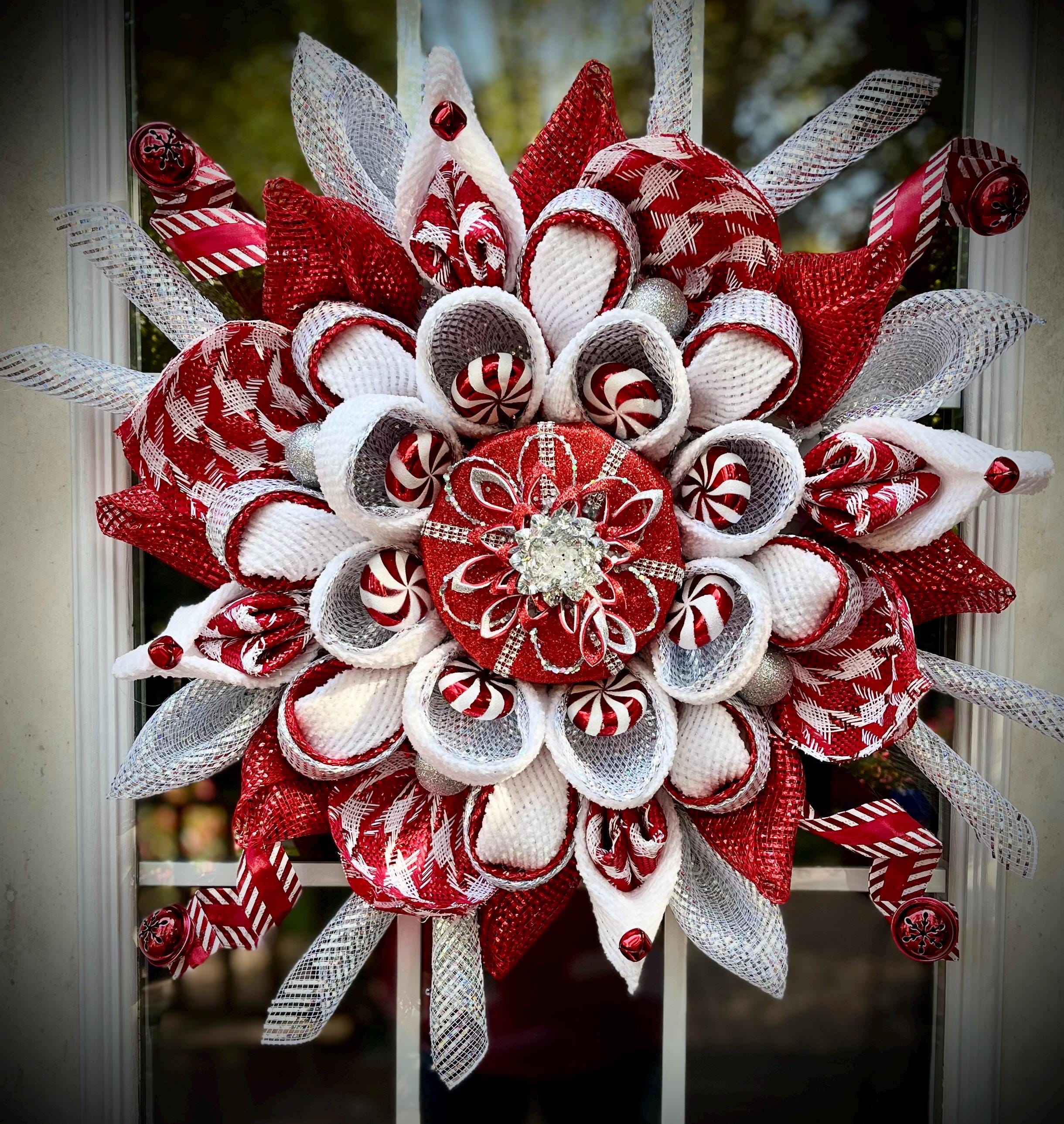 Candy Cane Snowflake Wreath Video Tutorial: Christmas Wreath DIY