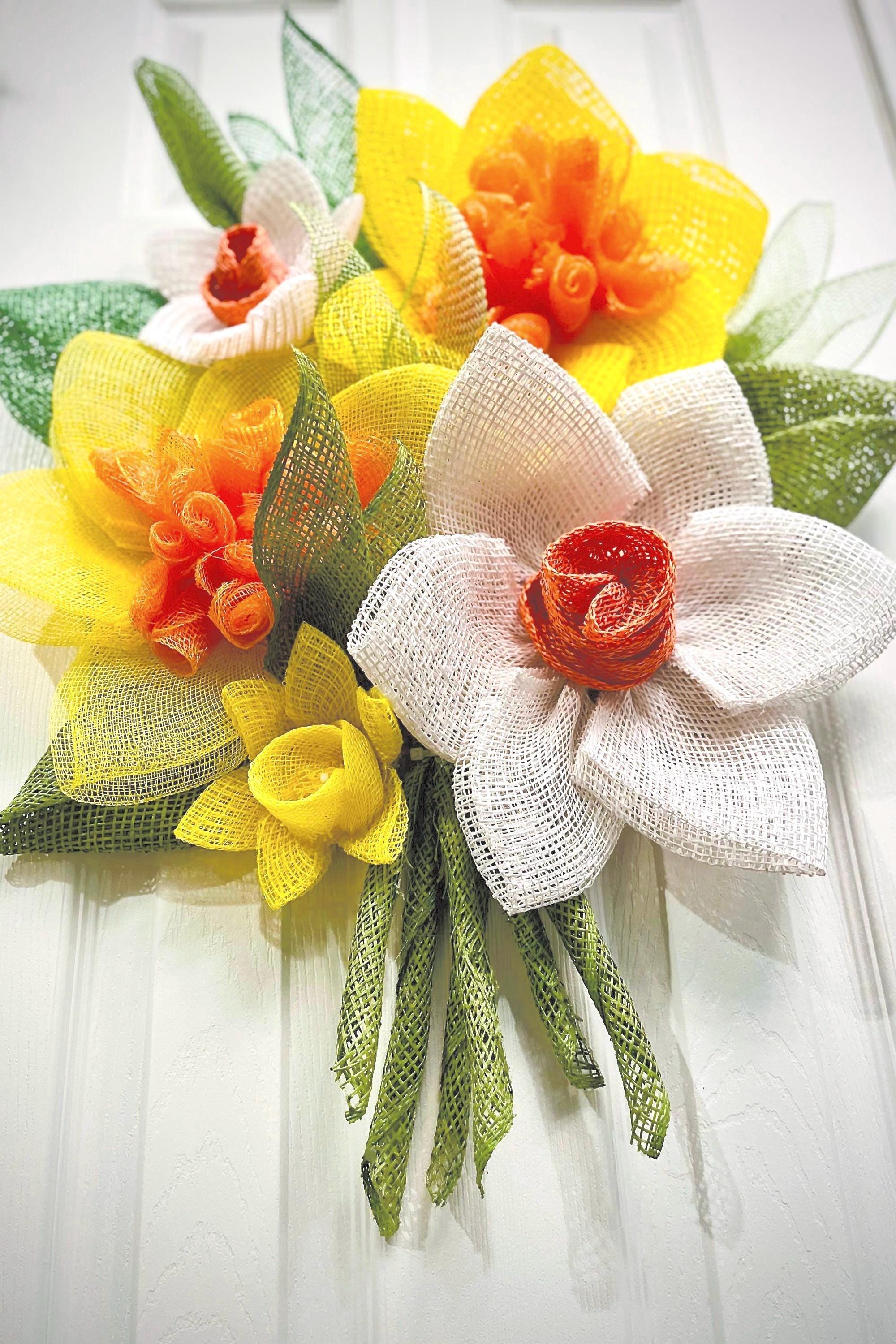Floral Wreath, Daffodil Flowers, Yellow & White Blooms, All Occasion Door Decor
