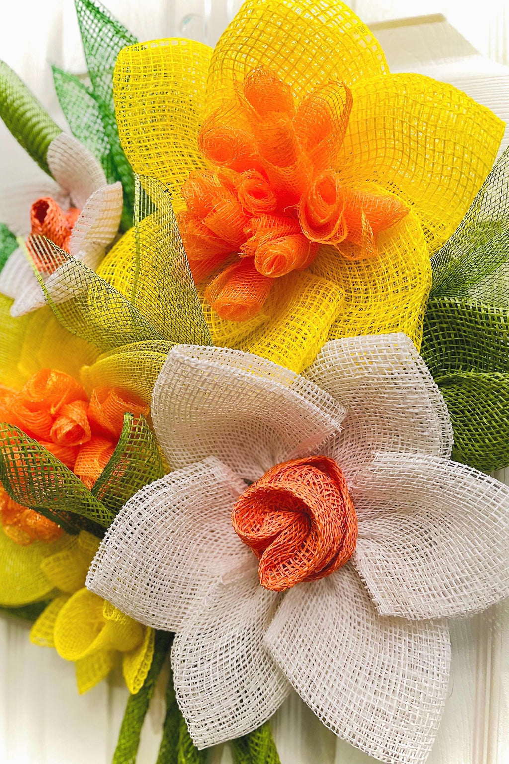 Floral Wreath, Daffodil Flowers, Yellow & White Blooms, All Occasion Door Decor