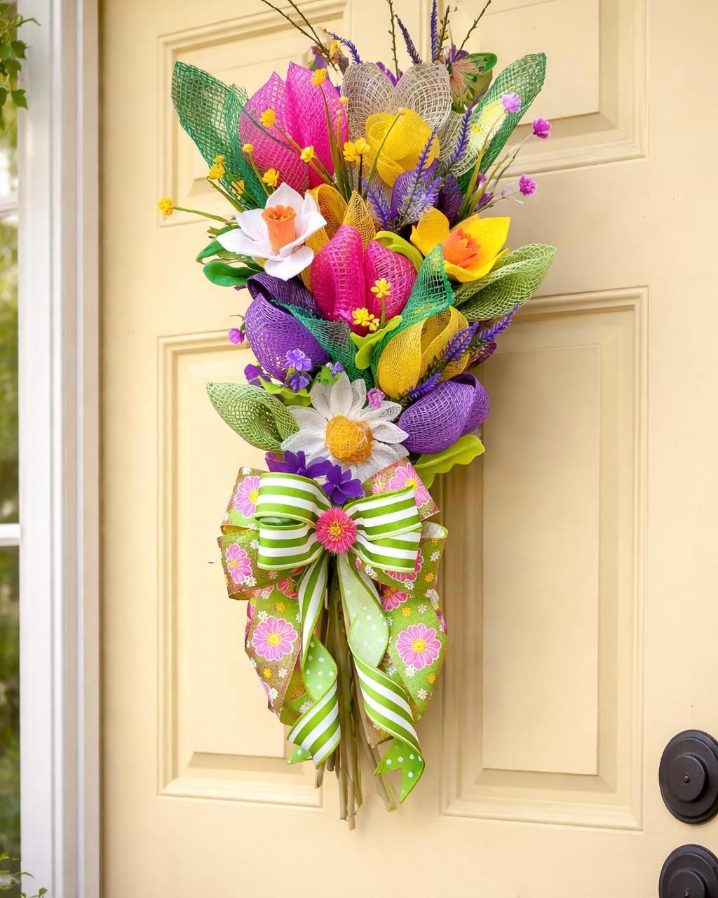 Spring Wreath, Floral Door Decor, Mother’s Day Gift