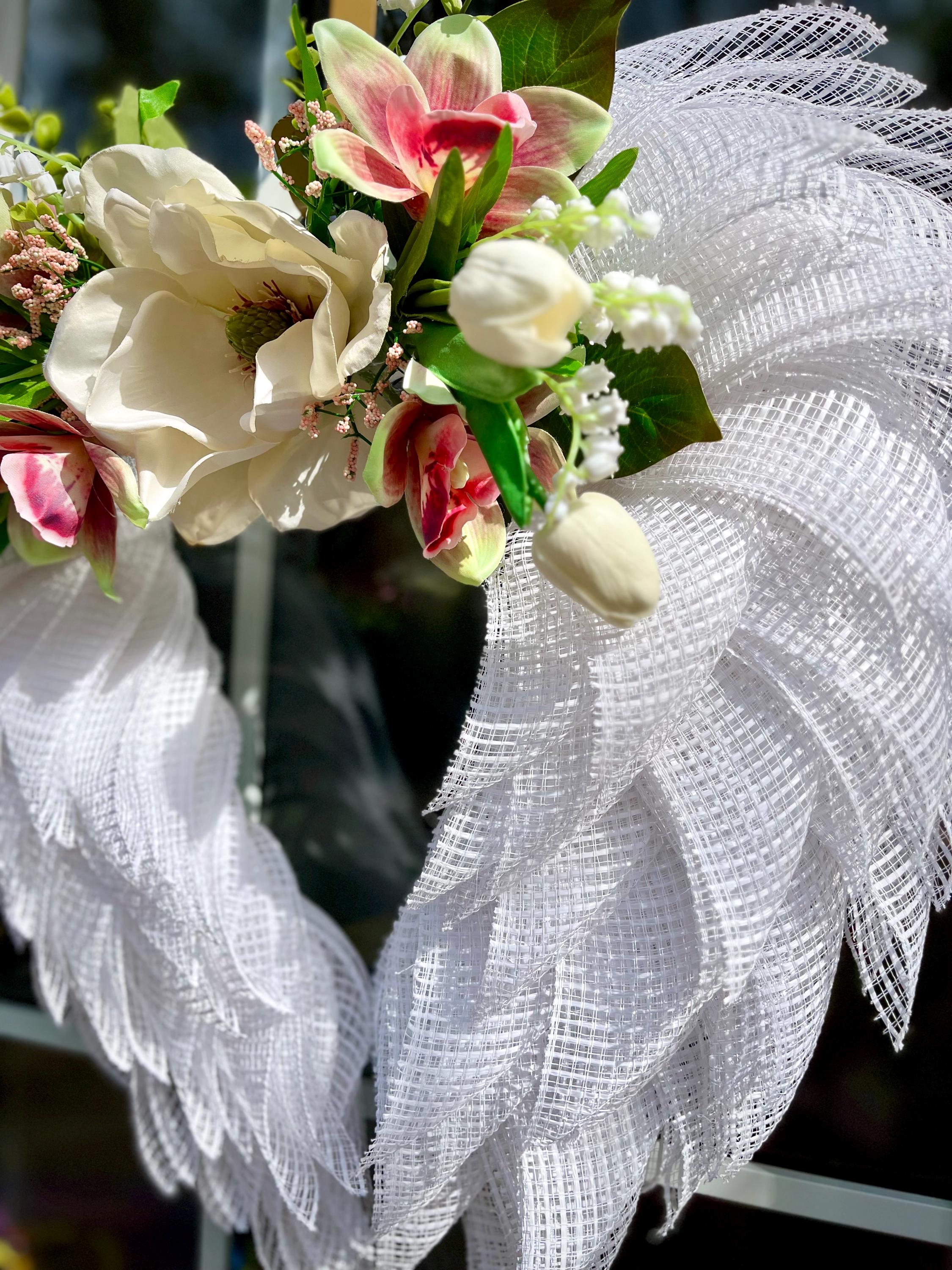 Angel Wing Wreath: 𝙉𝙚𝙬 𝙇𝙖𝙧𝙜𝙚𝙧 𝙨𝙞𝙯𝙚, 𝙋𝙚𝙧𝙨𝙤𝙣𝙖𝙡𝙞𝙯𝙚𝙙 𝘿𝙚𝙨𝙞𝙜𝙣, 𝙈𝙚𝙢𝙤𝙧𝙞𝙖𝙡 𝙎𝙚𝙧𝙫𝙞𝙘𝙚